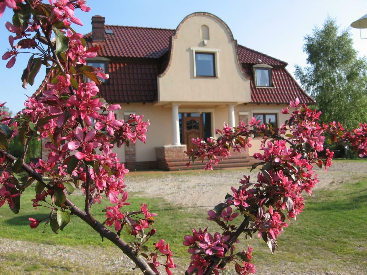 Sielanka - Domki I Pokoje Pod Leba Zarnowska Eksteriør billede